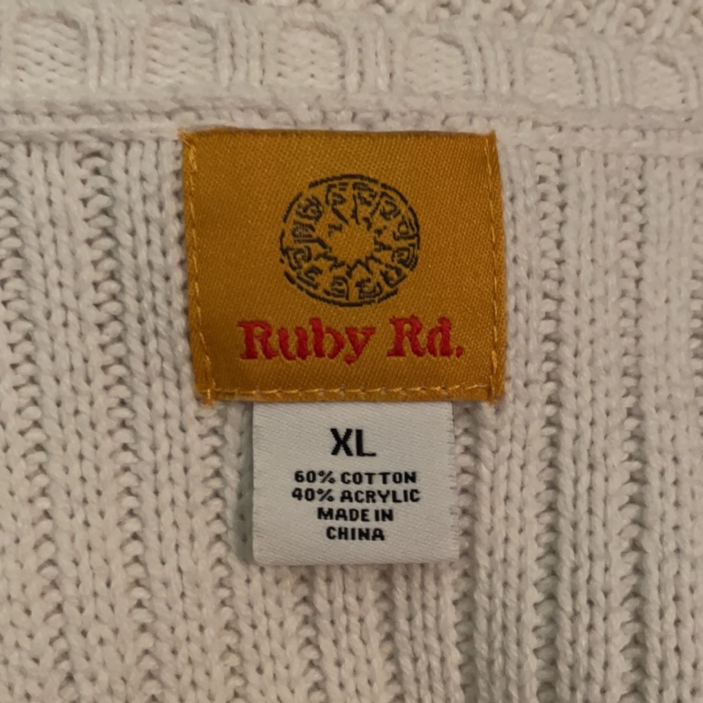 Sweater - Picture 3 of 3